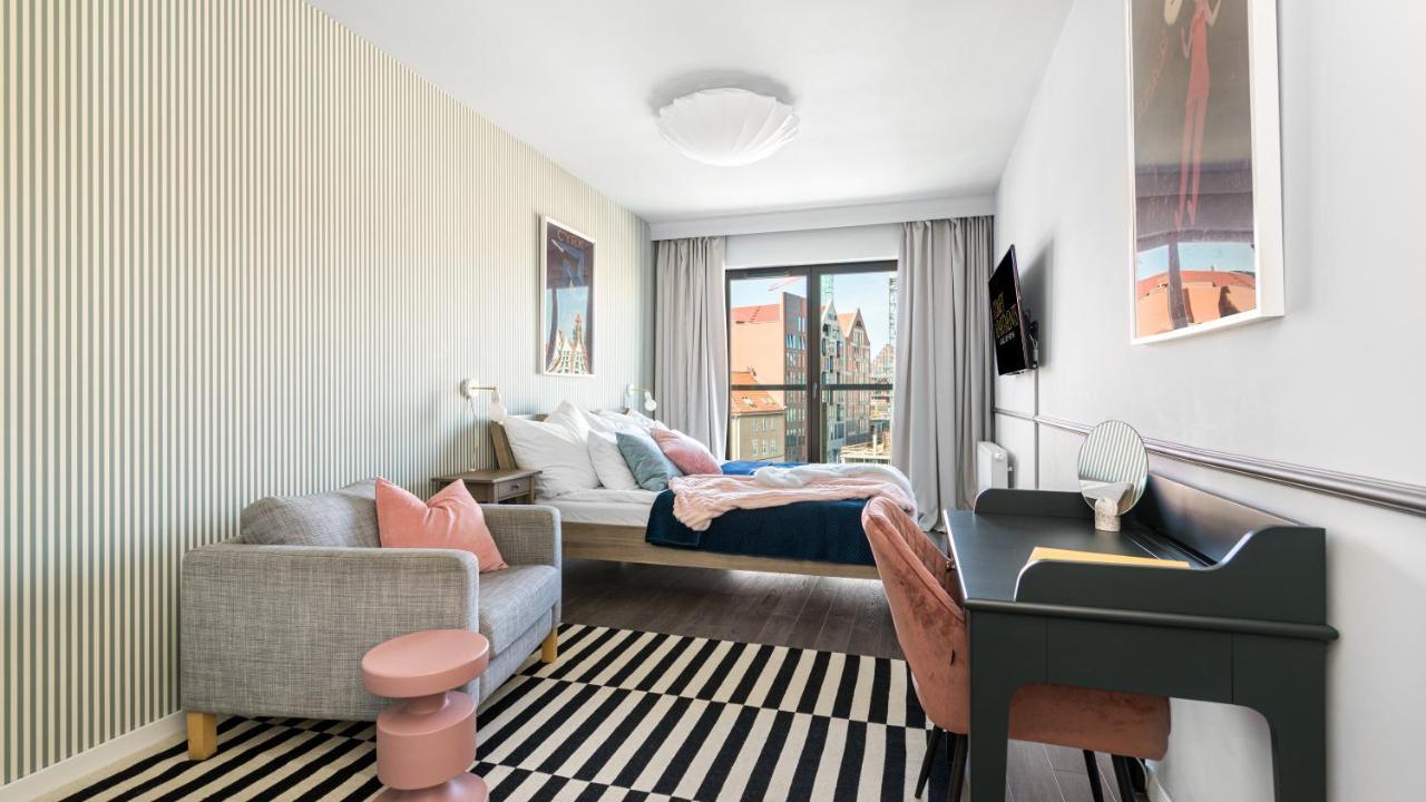 Waterlane W Oknami Na Rzeke - Marina View - Comfy Apartments Gdańsk Extérieur photo