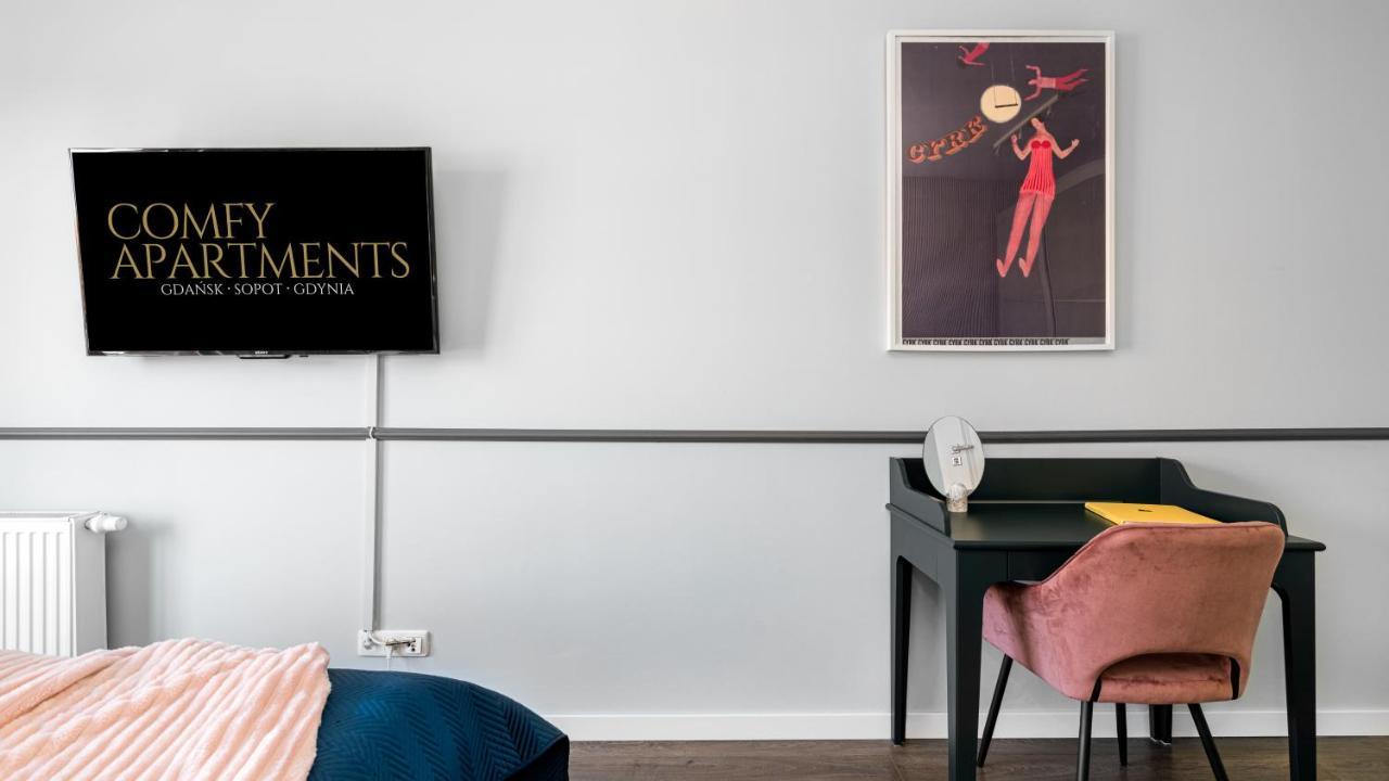 Waterlane W Oknami Na Rzeke - Marina View - Comfy Apartments Gdańsk Extérieur photo